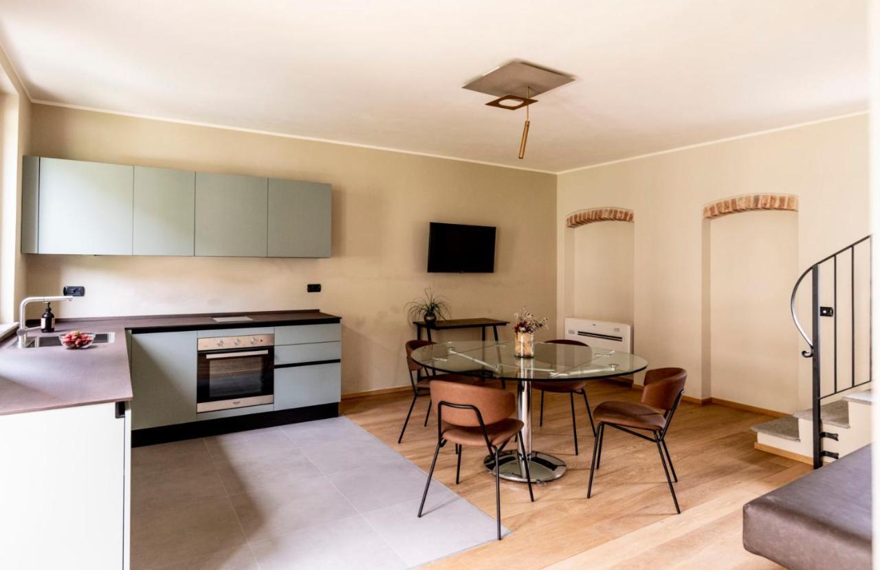 Parco Reala // Rural - Luxury - Rooms Corneliano d'Alba Ngoại thất bức ảnh