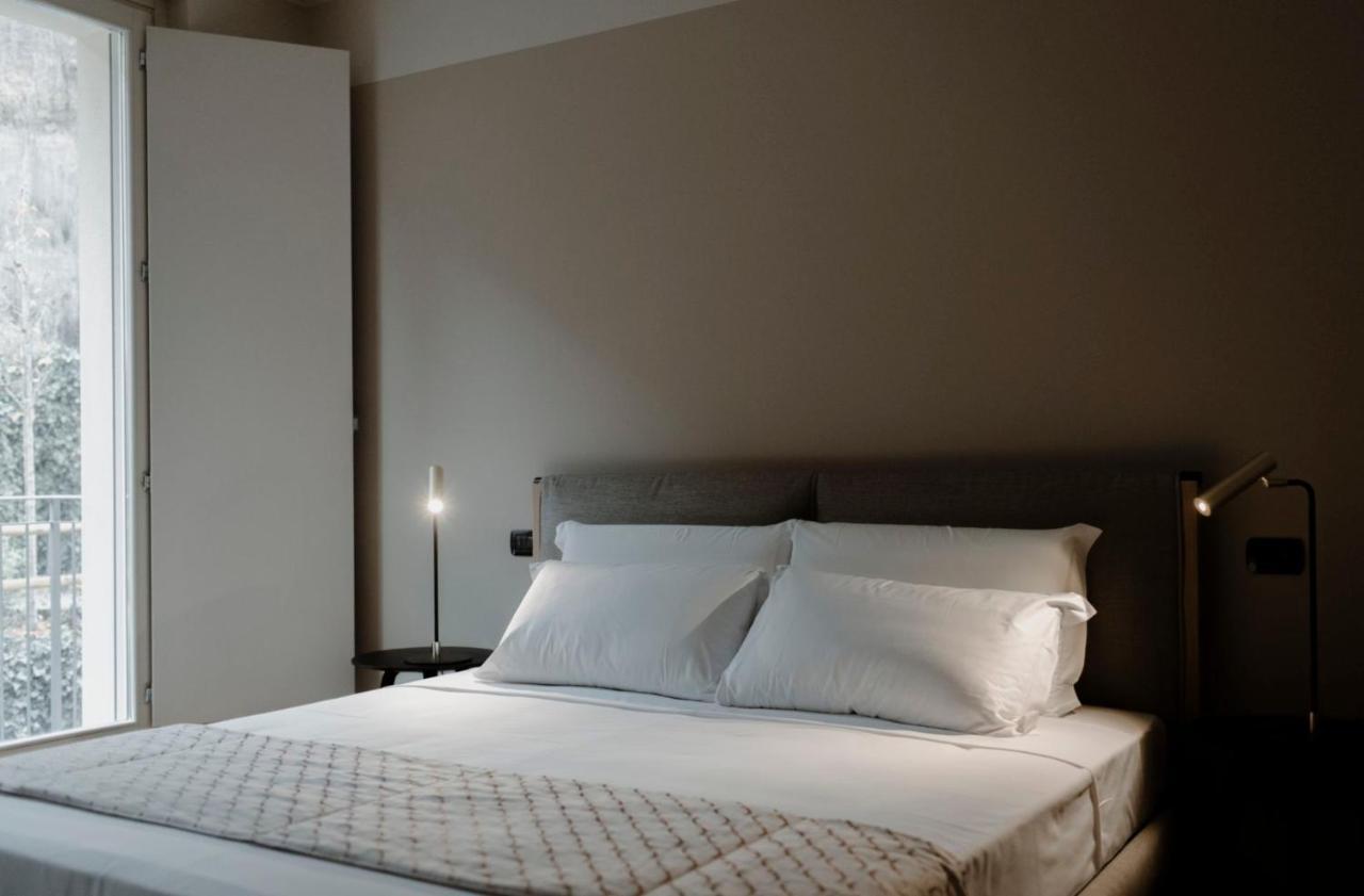 Parco Reala // Rural - Luxury - Rooms Corneliano d'Alba Ngoại thất bức ảnh