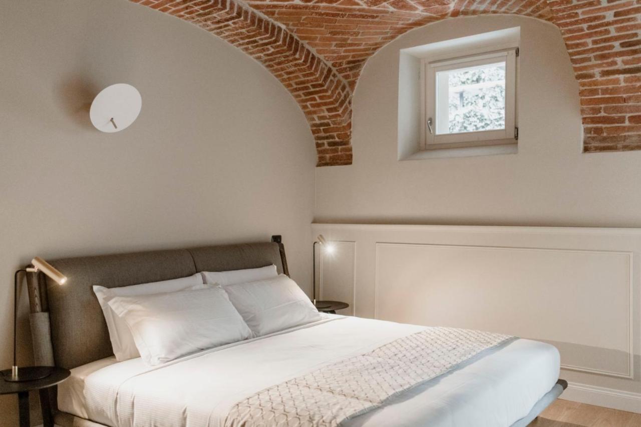 Parco Reala // Rural - Luxury - Rooms Corneliano d'Alba Ngoại thất bức ảnh