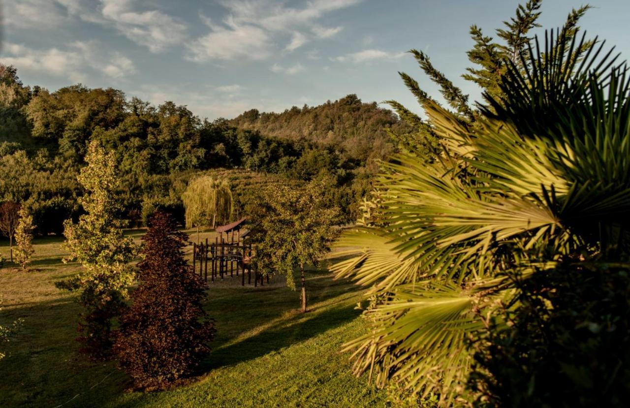 Parco Reala // Rural - Luxury - Rooms Corneliano d'Alba Ngoại thất bức ảnh