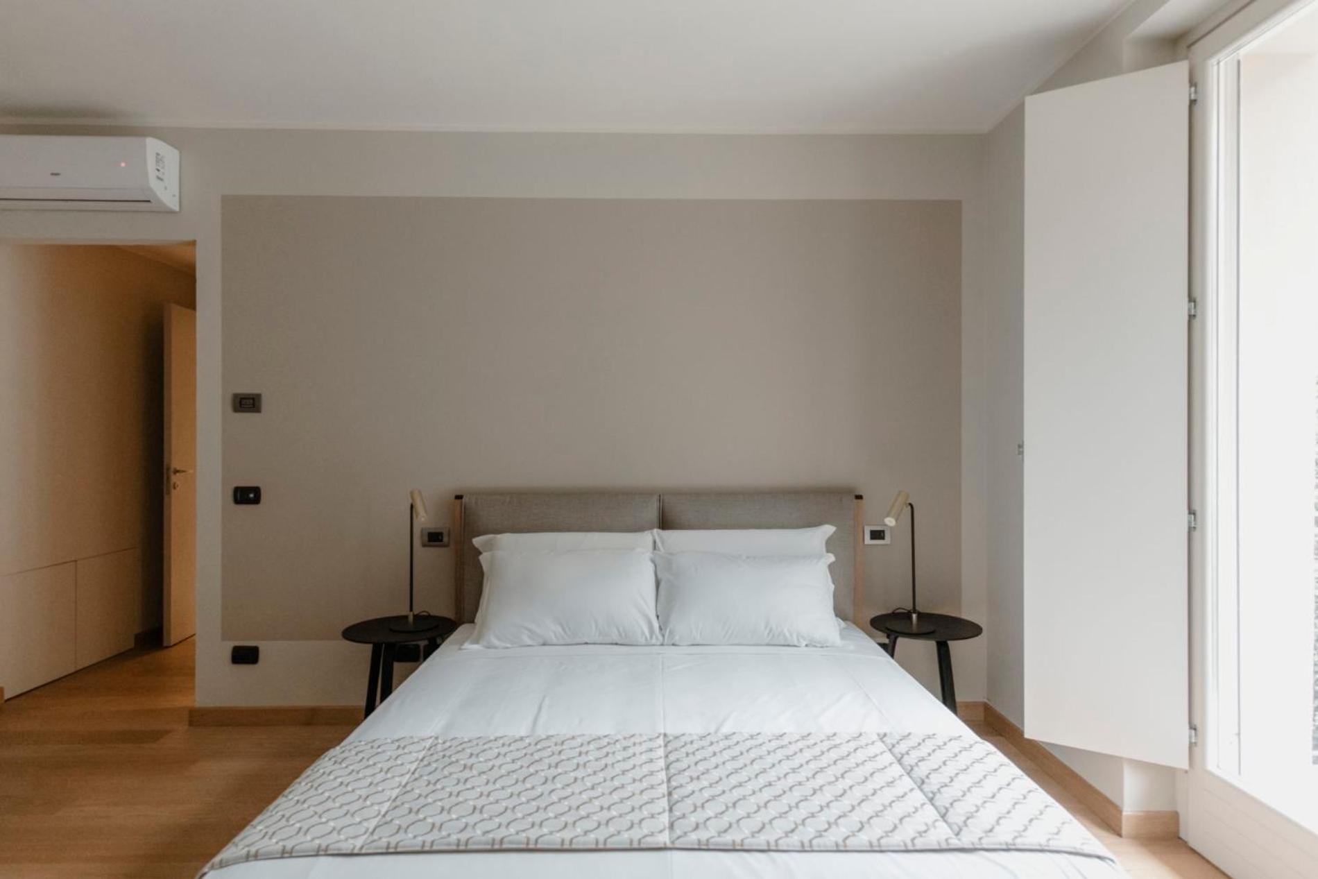 Parco Reala // Rural - Luxury - Rooms Corneliano d'Alba Phòng bức ảnh