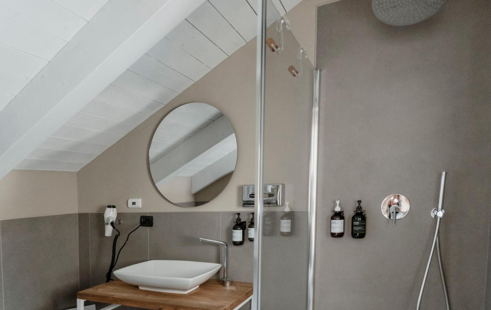 Parco Reala // Rural - Luxury - Rooms Corneliano d'Alba Phòng bức ảnh
